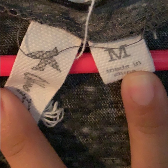 Grey V-Neck - Picture 5 of 6